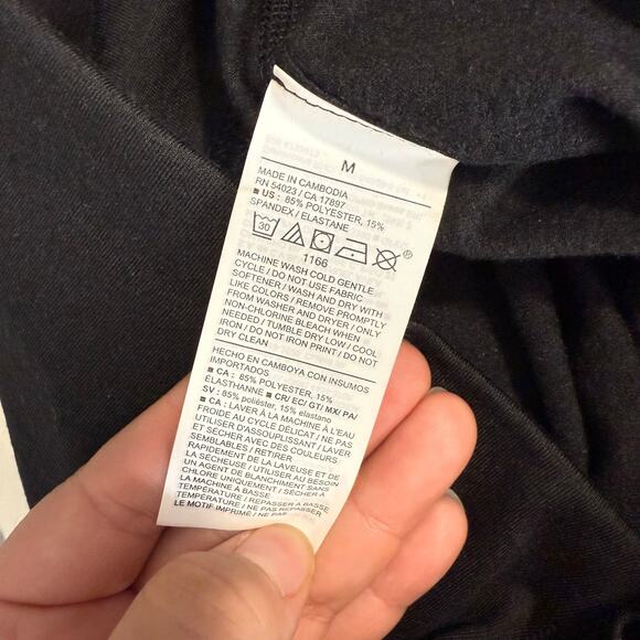 Old Navy Extra High-Waisted CloudComfy Boot-Cut Leggings, Medium - Picture 5 of 5